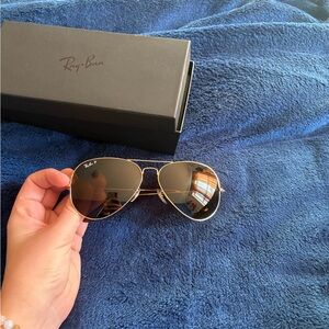 Ray-Ban Classic brown lenses  Aviator Sunglasses